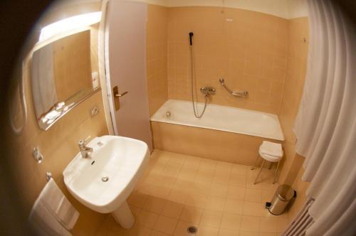 Hotel Milano Pistoia Eksteriør bilde