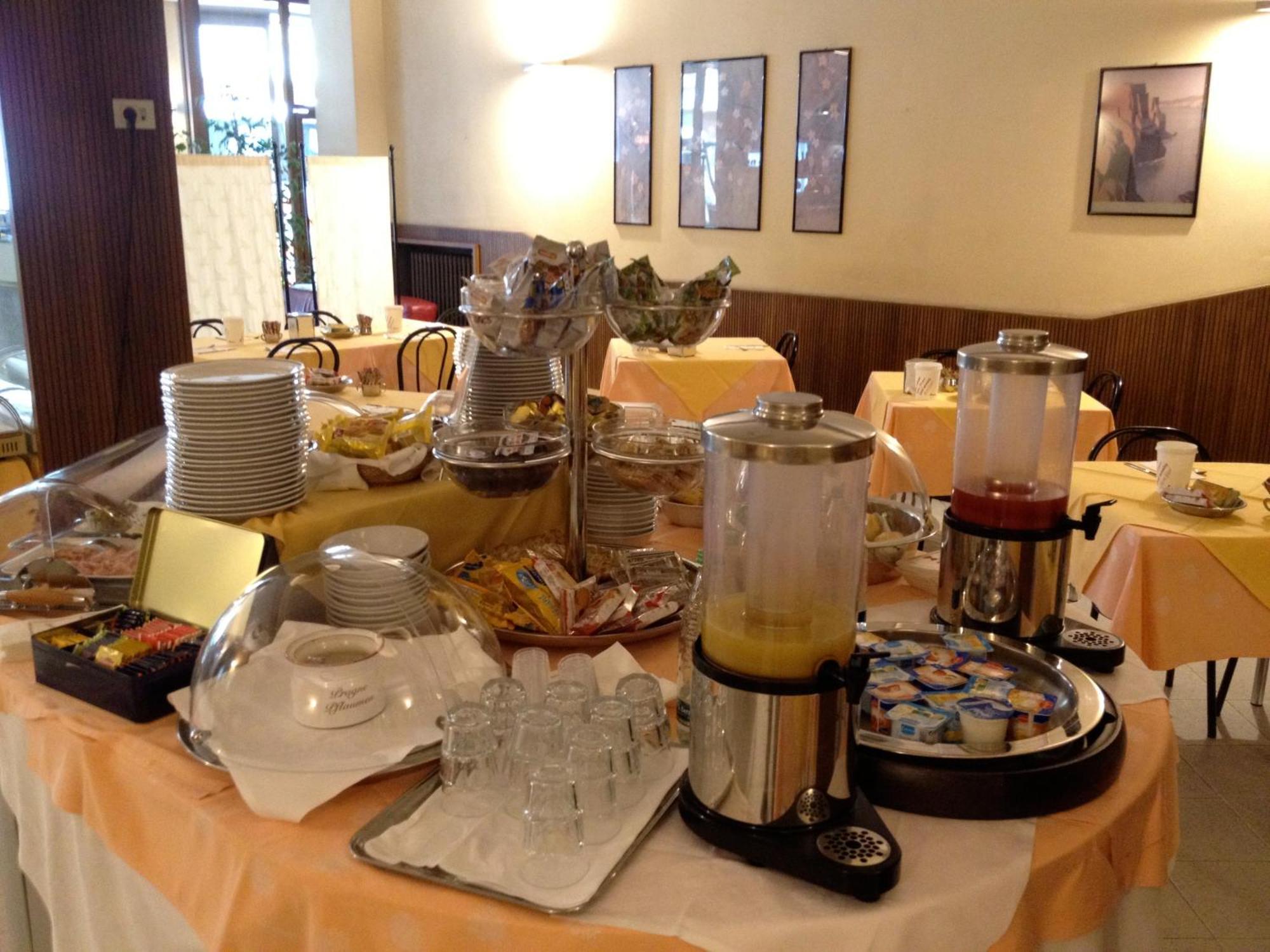 Hotel Milano Pistoia Eksteriør bilde