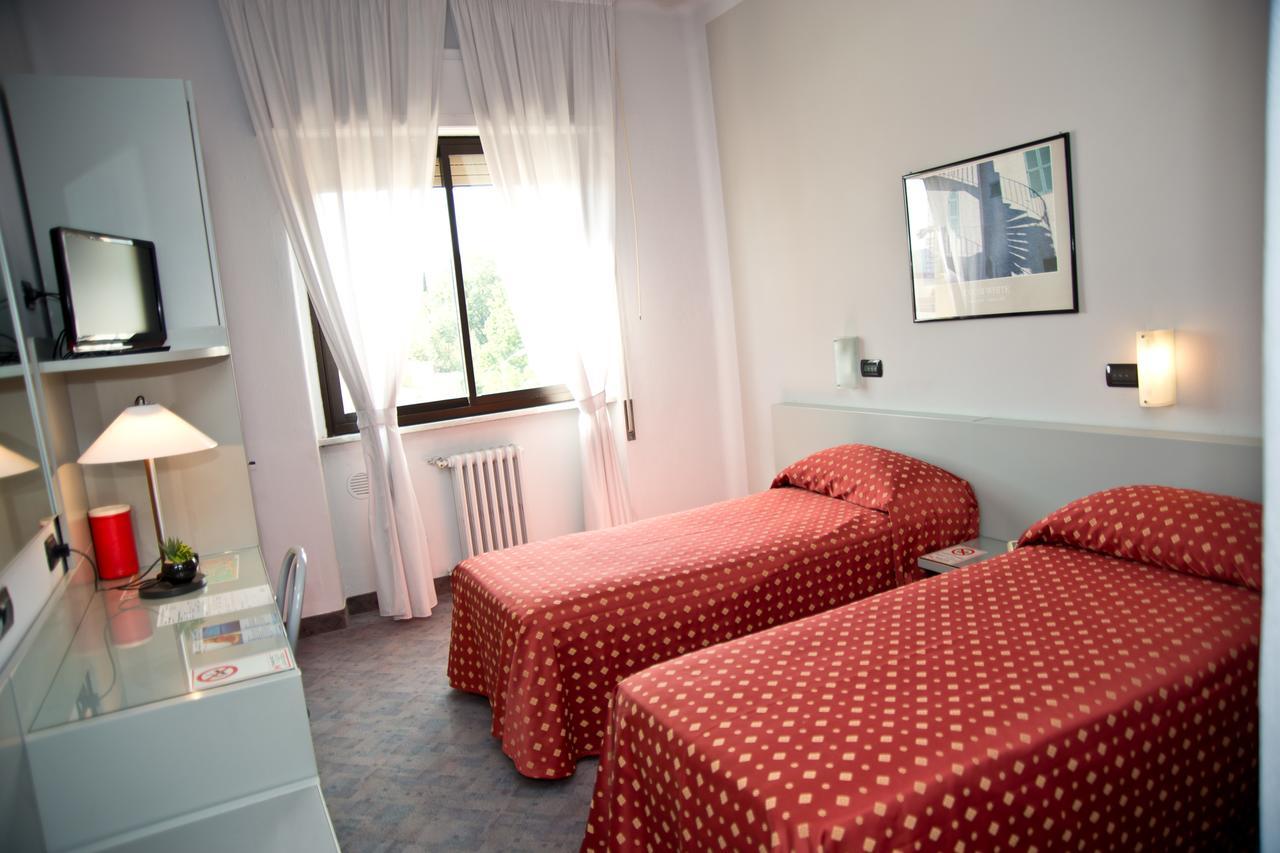 Hotel Milano Pistoia Eksteriør bilde